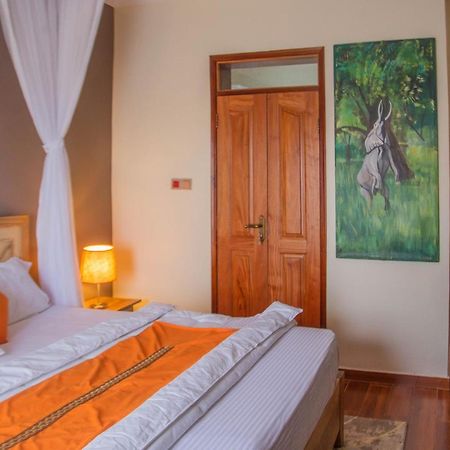 Savannah Suites Lubowa Luaran gambar